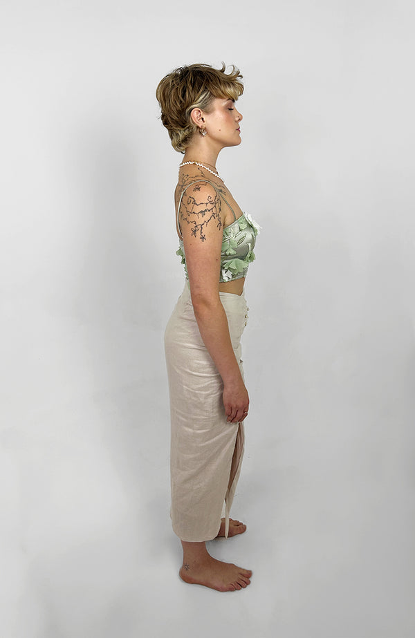 MIA EMBROIDERED CROP